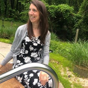 Meet your Posher, Becca